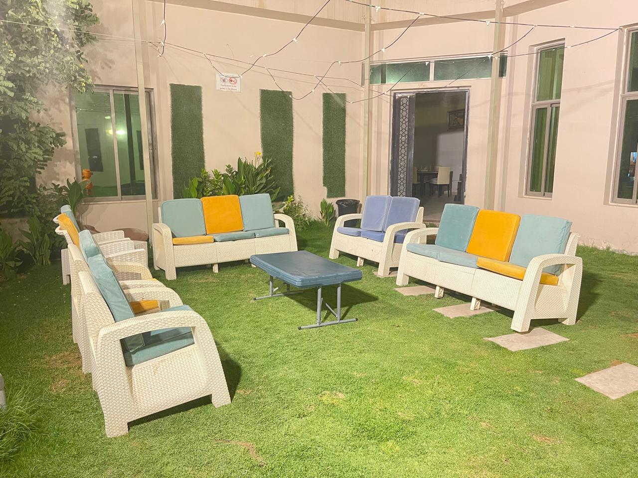 Garden seating
